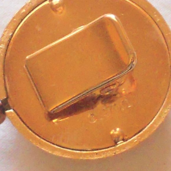 Avon Vintage Retro Gold Tone Pearlesque Key Clip Ring - Picture 6 of 8